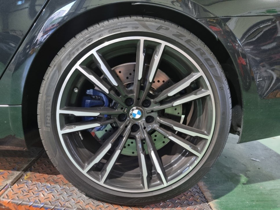 대구경산휠도색휠수리휠복원잘하는곳/BMW/F90M5/20인치/한국타이어/RS3/285-35-20