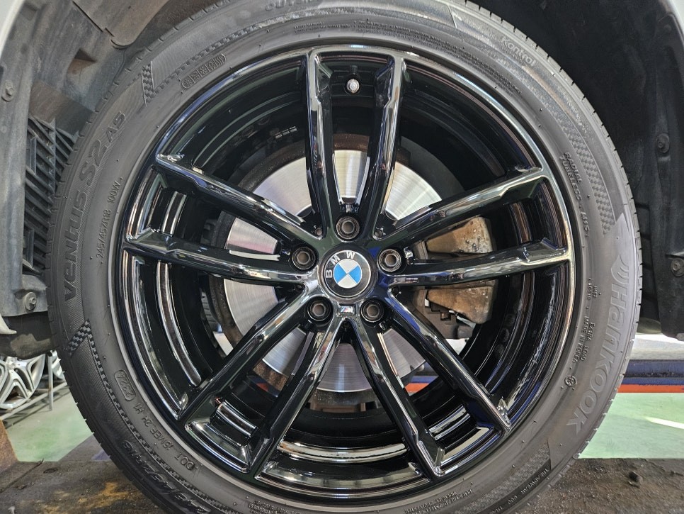 대구/경산/휠도색/휠수리/휠복원/잘하는곳/BMW/G30/5시리즈/18인치/순정휠/블랙유광/분체휠도색