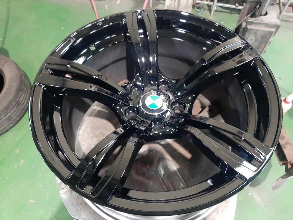 대구경산하양휠도색휠수리휠복원잘하는곳/BMW/5시리즈/19인치/블랙유광