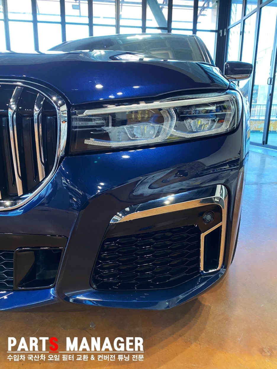 BMW 750LI 18's 신형 컨버전 시공후기
