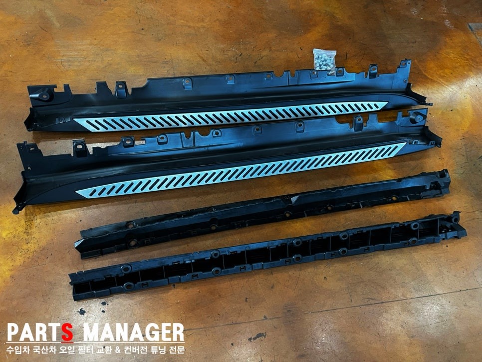 [튜닝맛집] BMW X5 _ 블랙유광그릴 &amp; 순정형 사이드발판 장착후기