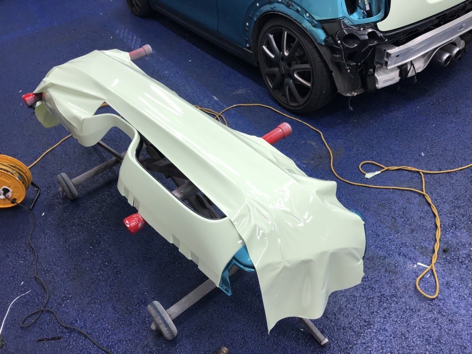 <부산랩핑,부산ppf,부산자동차랩핑>미니 쿠퍼s 컨버터블 light pistachio 전체랩핑 / 부산 강서구 명지동