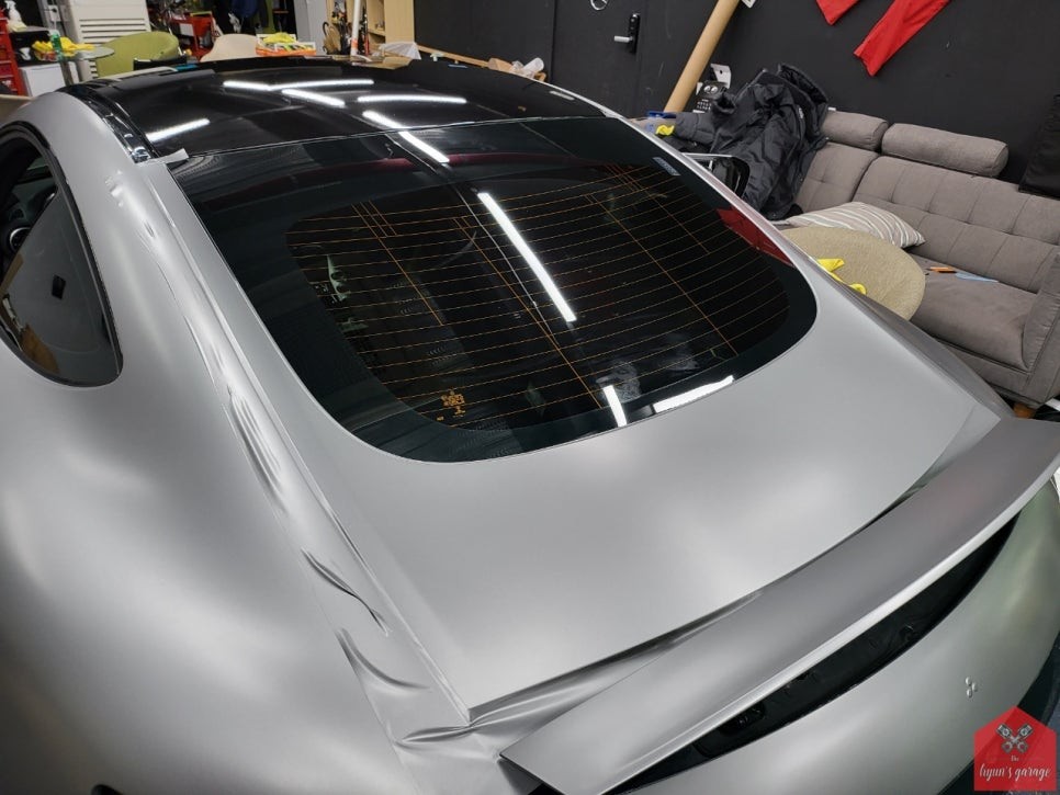 AMG의 화려한 변신! 부산자동차랩핑 전문점 현스게러지 벤츠 AMG GT 사틴 메탈릭 라이트 그레이 전체랩핑 시공 소개 / 부산 강서구 명지동