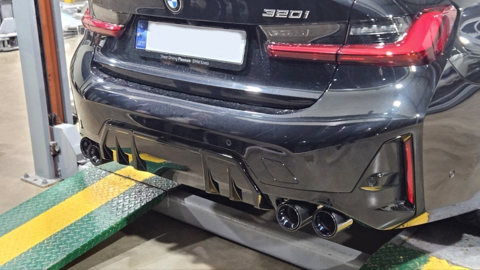 BMW G20 320i 2023 페이스리프트 배기 튜닝 커스텀 듀얼 가변 머플러 작업기.