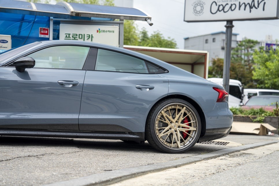 아우디 이트론 GT RS 보센 M-X6 22인치 풀 단조 휠  VOSSEN / 경기 성남 분당