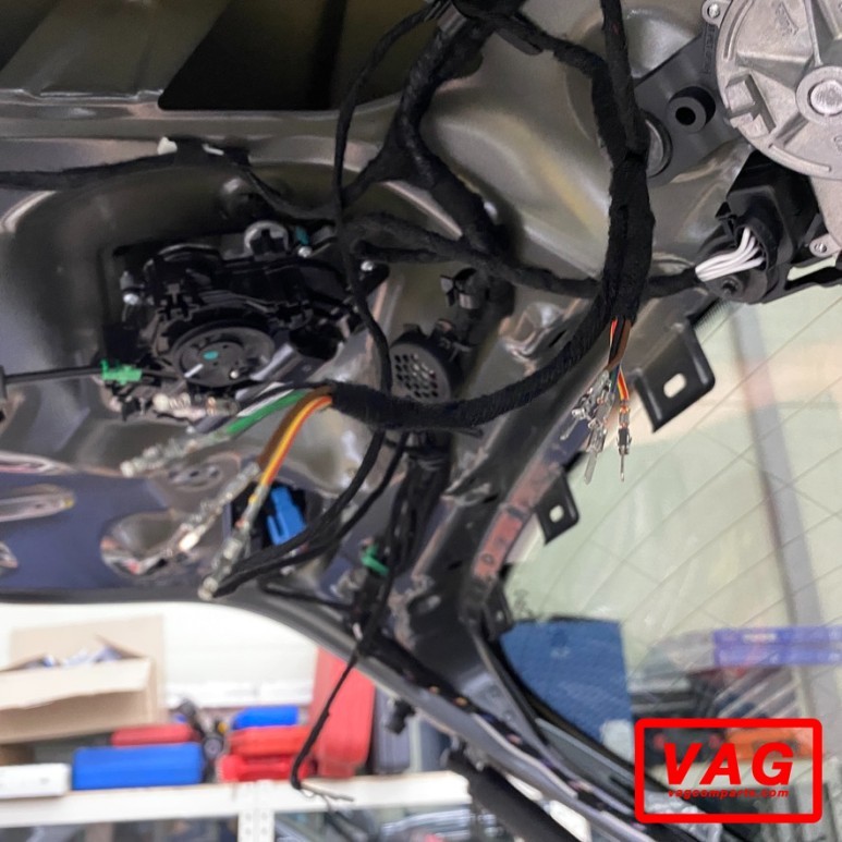 티록 순정 폴딩 후방카메라 그리고 순정 전동트렁크 장착 작업 / 성수, 동대문, 광진구