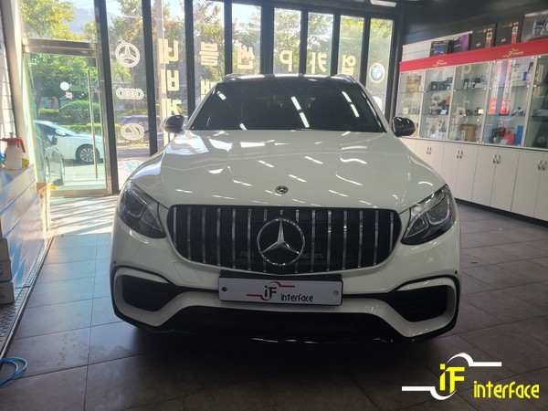 김해 장유 벤츠 GLC 12.3 와이드모니터 M2C200A플러스 송풍구 엠비언트 64컬러 연동