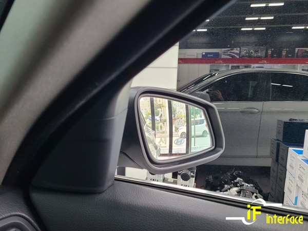 부산.울산.경남 / bmw f10 5시리즈 김해 장유 옵틱글래스 광각미러 교체 및 블랙박스 보조배터리 장착 / 김해,양산,부산
