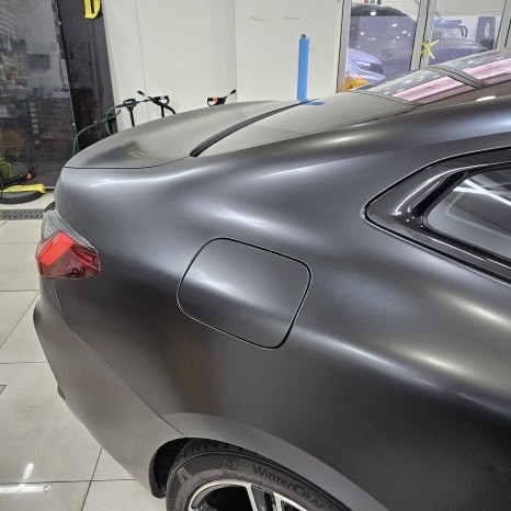 BMW 4시리즈 쿠페 뒤휀다 사틴블랙 랩핑 재 시공 / 불가피한 사고로인해 부분랩핑 재시공 해드렸습니다^^ / 부천랩핑