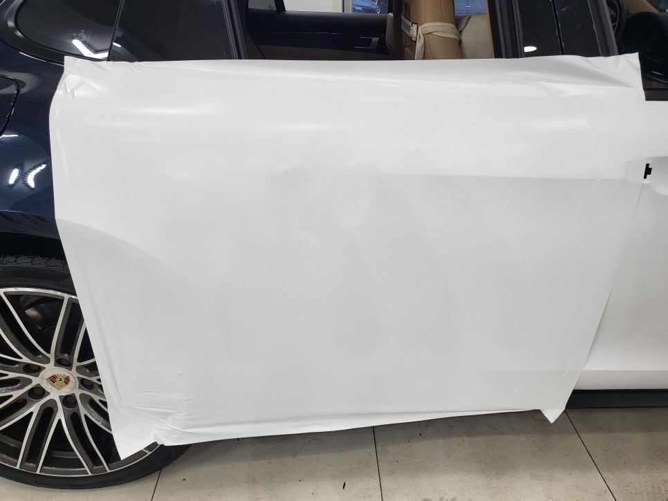 포르쉐 파나메라4s 전체랩핑 잘하는곳 / 3M 사틴화이트 / 인천랩핑 인천 항동 랩핑 / 송도랩핑 / 인천 서구, 부평, 부천