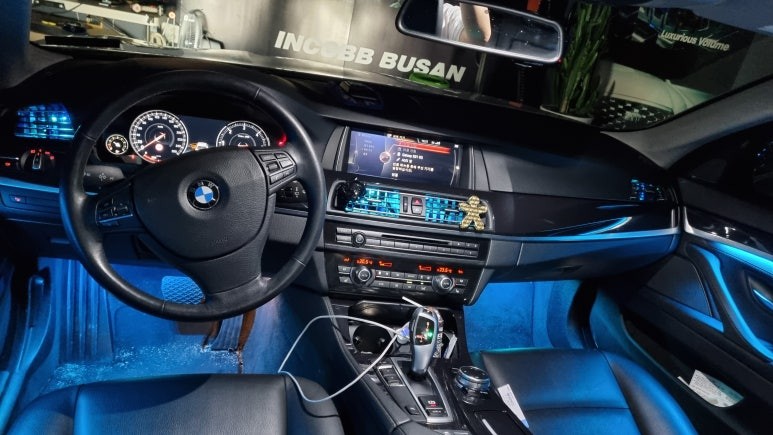 수입차 비노출 엠비언트 / BMW 520D 5시리즈 F10 / 부산 경남 울산 양산 김해 창원 / 부산진구