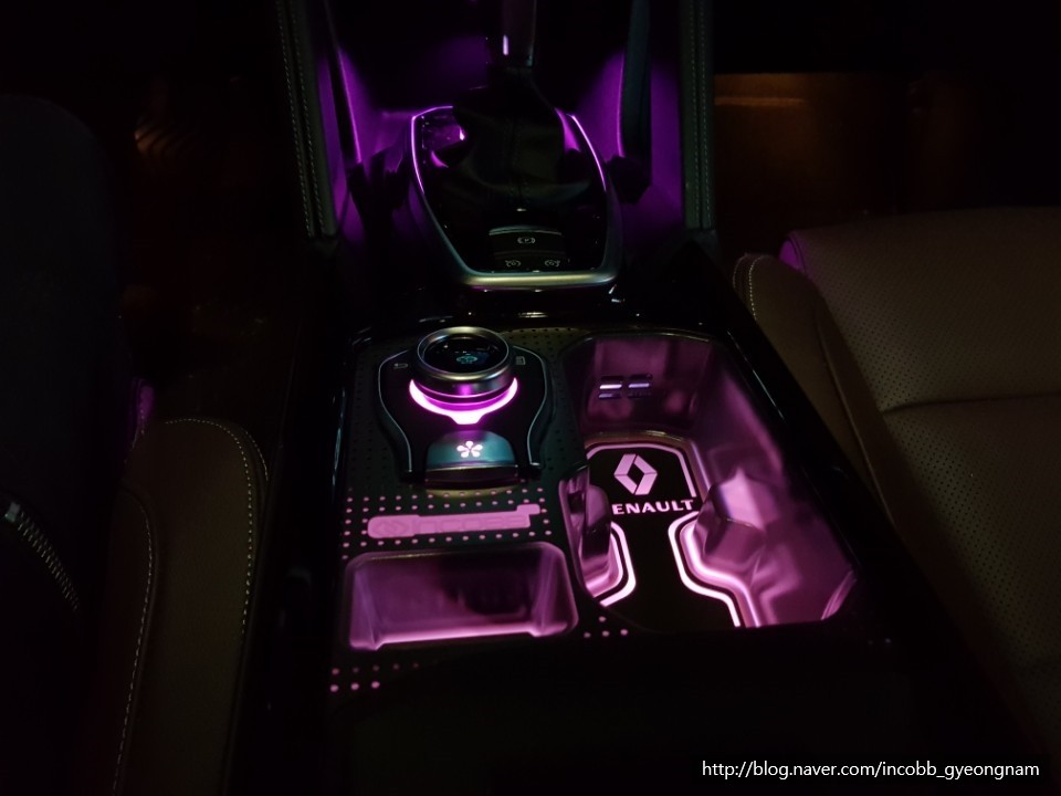 인코브(INCOBB) 경남지사 - QM6 조그셔틀 및 RENAUT KOLEOS 컵홀더 작업 / 경남 양산