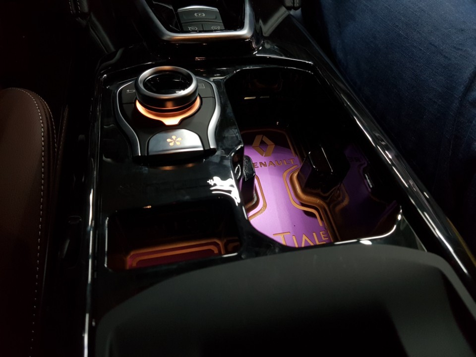 양산LED튜닝 전문점 인코브(INCOBB) 경남지사 - QM6 조그셔틀 작업 및 리클라이닝 작업 / 경남 양산