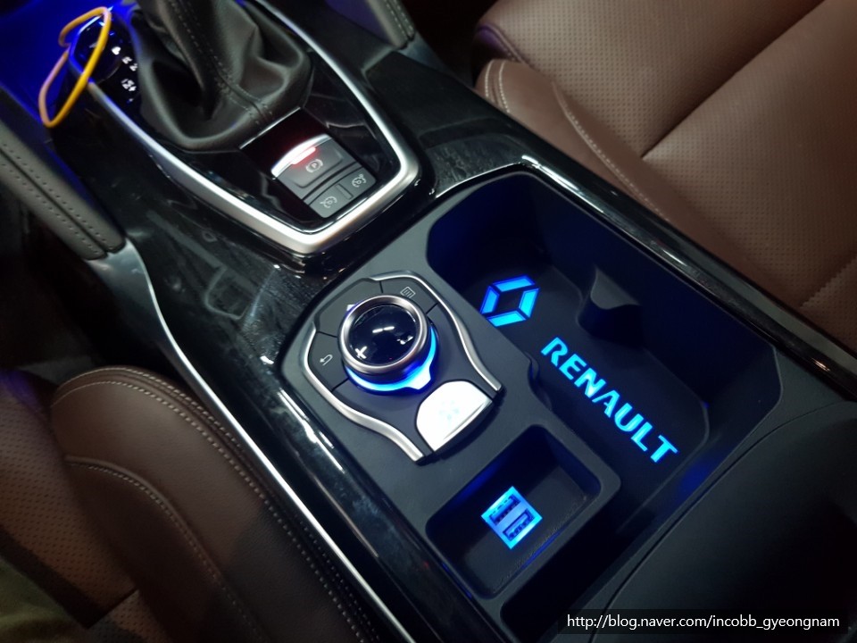 울산LED튜닝 전문점 인코브(INCOBB) 경남지사 - QM6 이노베이션 조그셔틀 작업 / 경남 양산