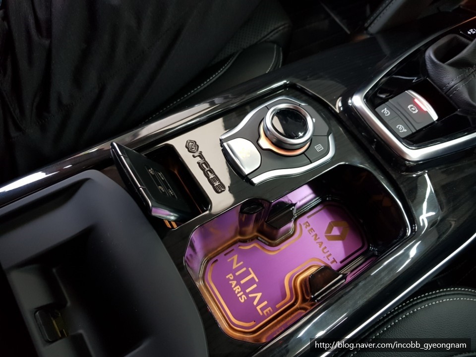 양산LED튜닝 전문점 인코브(INCOBB)경남지사 - QM6 수전사 상판적용 조그셔틀 작업 / 경남 양산