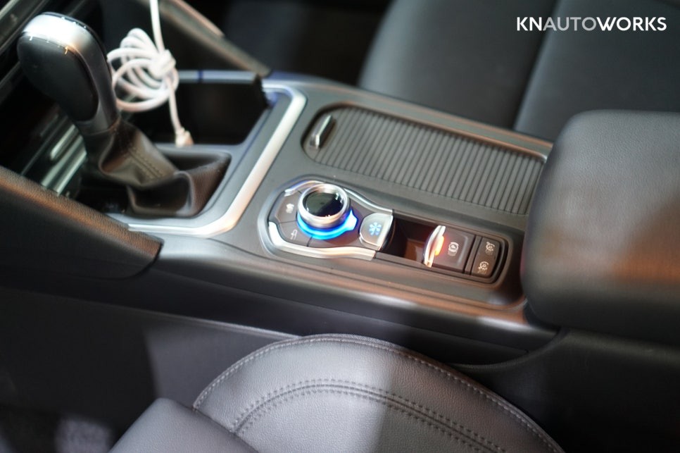 SM6 튜닝 조그셔틀 + 순정 앰비언트 시공 / 경남 양산