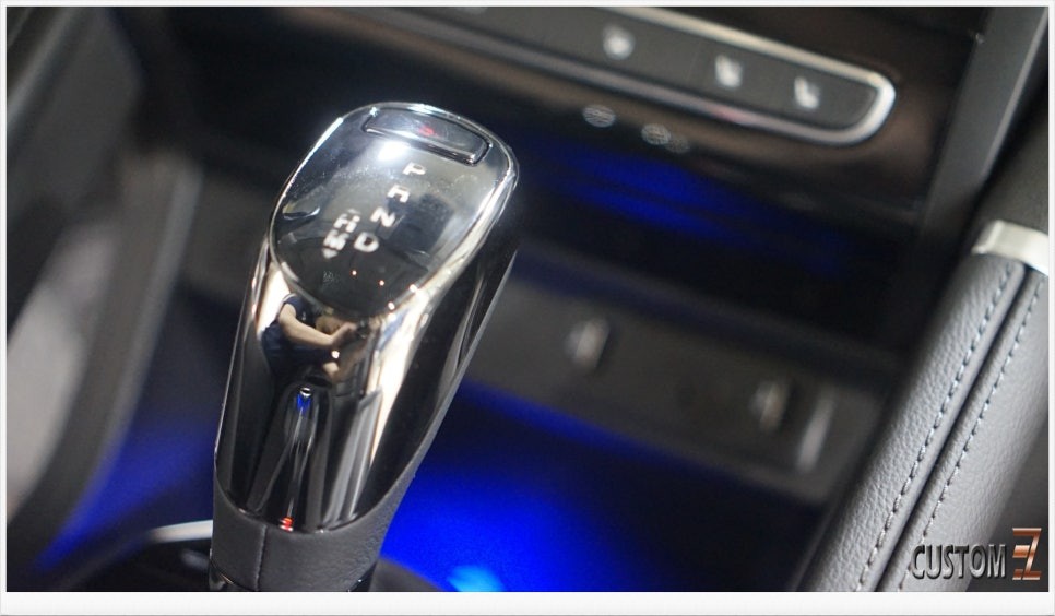 [자동차순정튜닝]QM6 전자식 올뉴기어봉 업그레이드 튜닝으로 편리한 기능 옵션 및 시각적인 효과 UP!! / 경남 양산