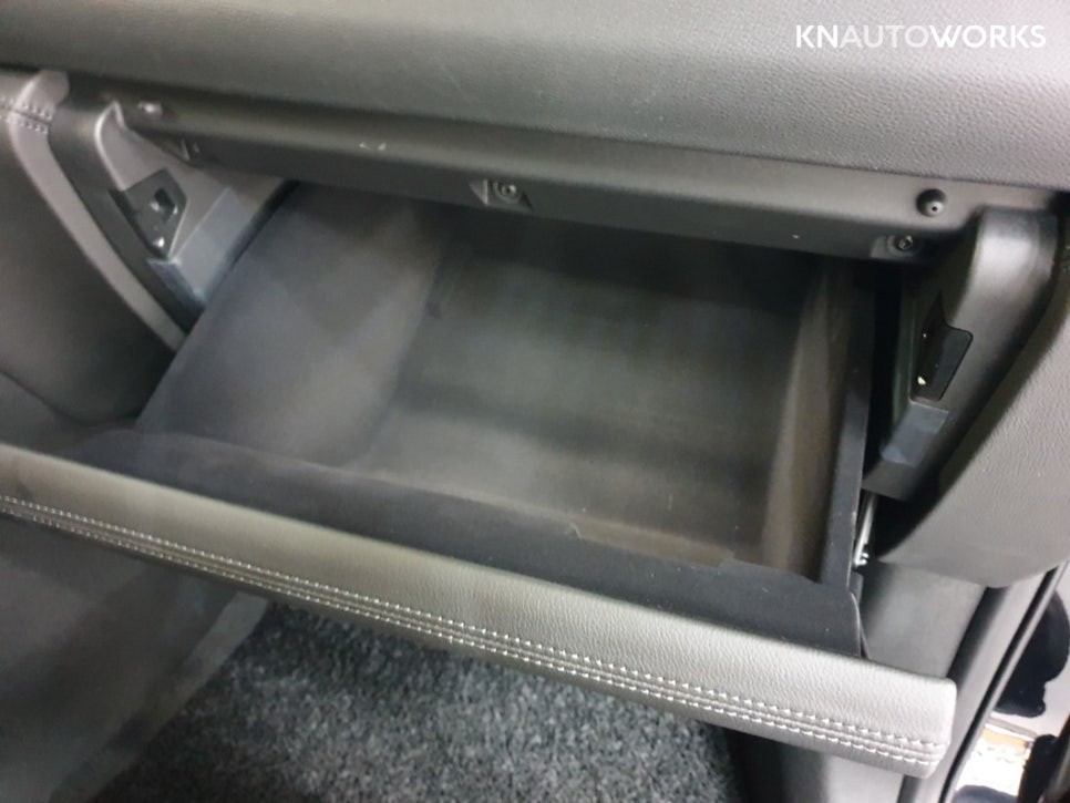 QM6 튜닝 가죽스티치 + 도어 앰비언트 작업 / 경남 양산