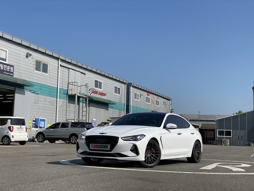 [팀카스킨 화성점] GENESIS G70 / 3M 2080 satin white 전체랩핑 / 서초구 방배동