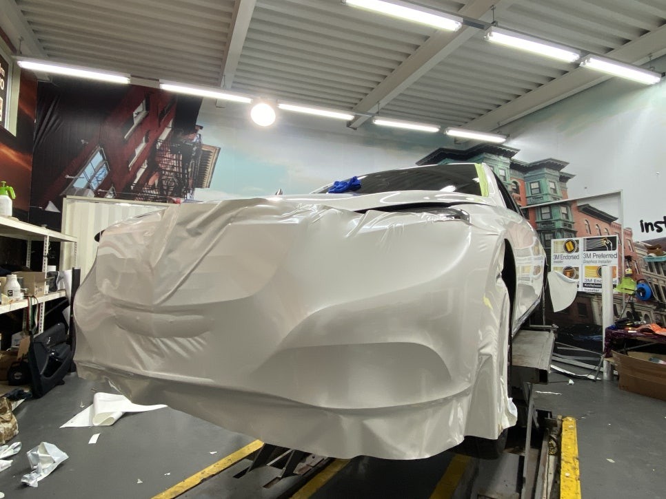[팀카스킨 화성점] 벤츠 S350 에이버리 유광화이트펄 전체랩핑 시공 / 서초구 방배동