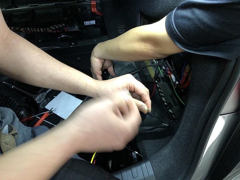 아우디A6 블랙박스 보조배터리 장착 에코파워팩10C / 서울 서대문