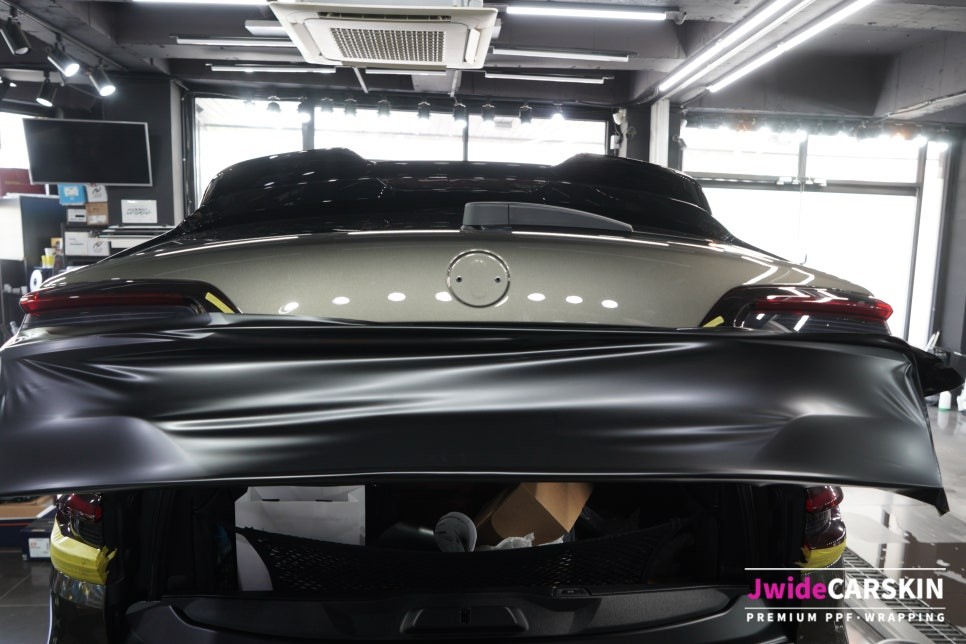 BMW X5M 고성능 SUV를 새롭게 변신, 수원랩핑 전문업체 제이와이드 작업 후기 / 경기 수원 영통