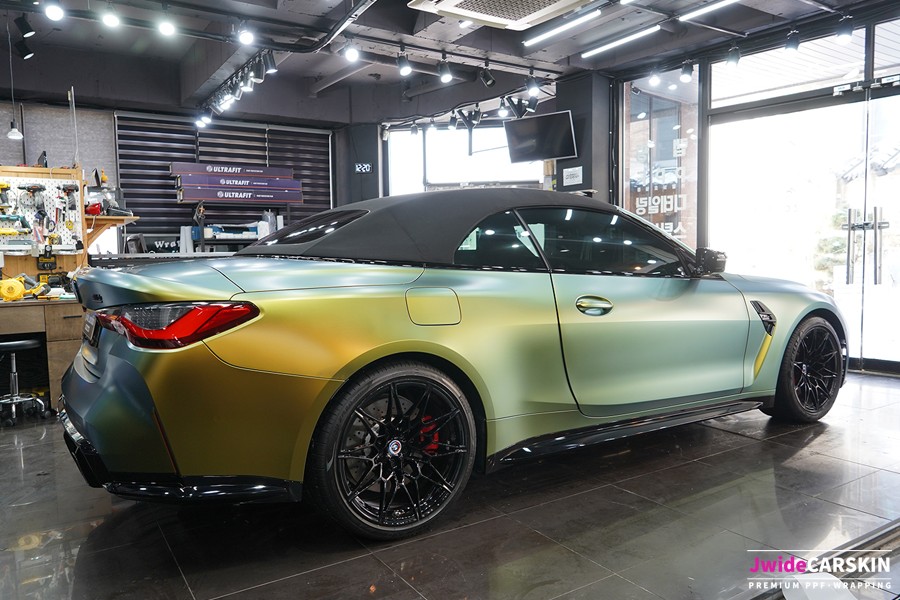 BMW M4 랩핑 에이버리 컬러플로우사틴프레쉬스프링 시공 / 수원,광교,동탄