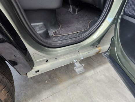 디펜더 고정식 사이드스텝 장착은 여기서! / 은평, 연신내, 응암