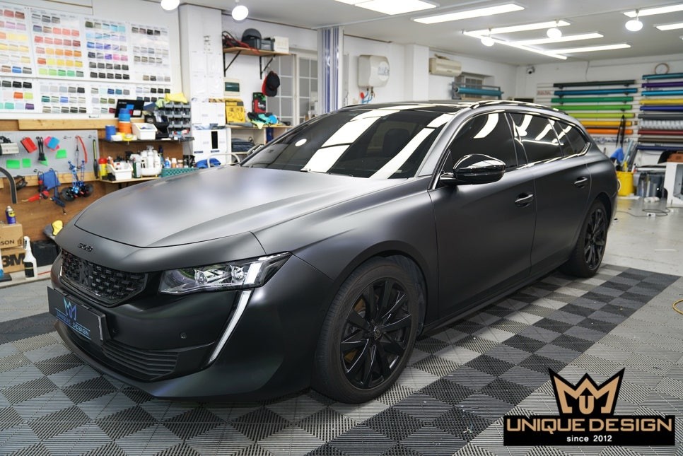 푸조 508SW 전체랩핑 (PET) 에이버리 신상필름- 고광택무광블랙 / 의정부 신곡동