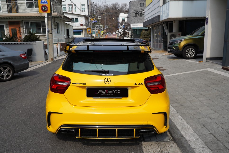 강남랩핑[제이스랩]:: 벤츠A 45 AMG 포인트 래핑/ 데칼 시공 / 강남, 서초, 선릉
