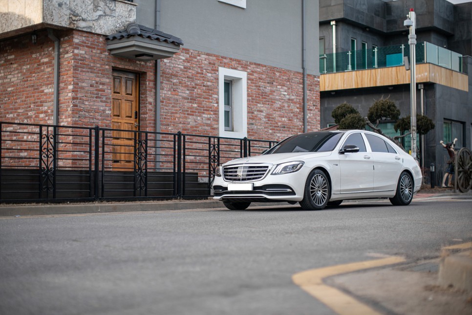 [제이스랩] 강남랩핑,서초랩핑 제이스랩! 벤츠 S350L 에이버리 유광화이트 전체랩핑 시공 / 강남, 서초, 선릉