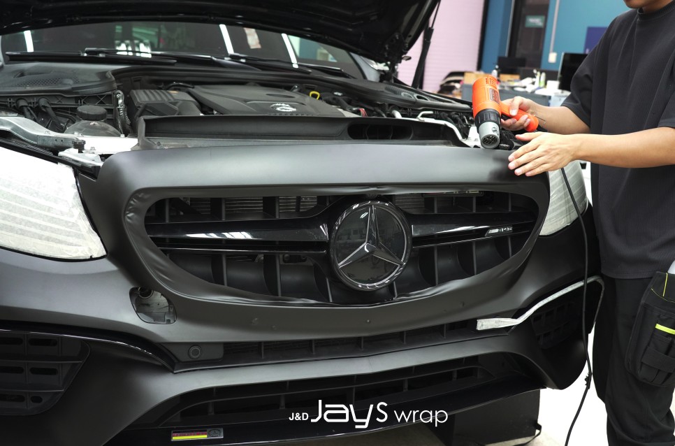 강남랩핑[제이스랩]:: 벤츠 E63 AMG 무광 다크그레이 전체랩핑/ LB필름 / 강남, 서초, 선릉