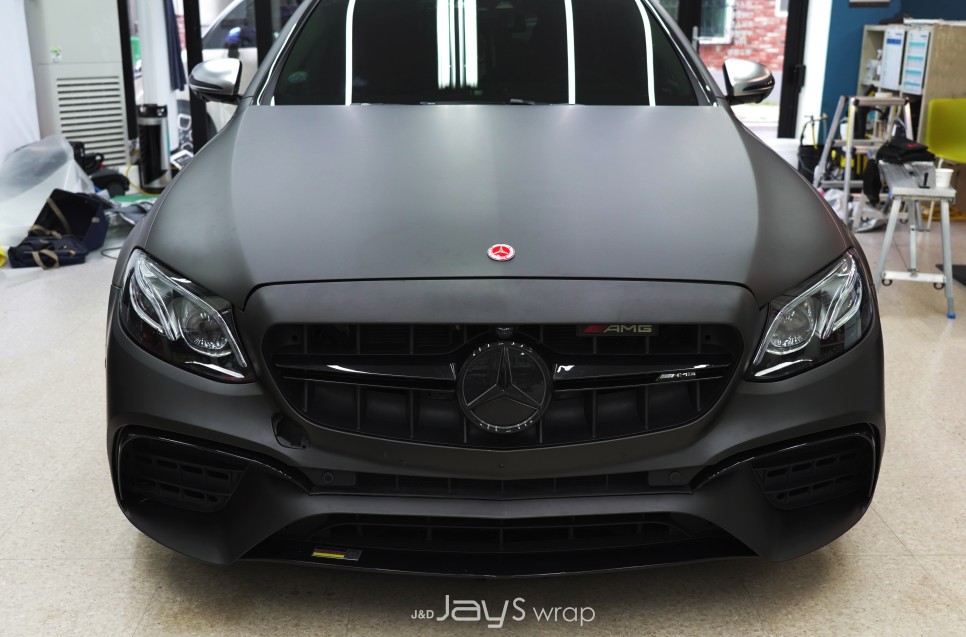 강남랩핑[제이스랩]:: 벤츠 E63 AMG 무광 다크그레이 전체랩핑/ LB필름 / 강남, 서초, 선릉