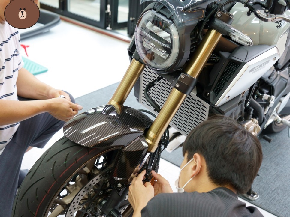 혼다바이크 바이크랩핑 유광카본 랩핑-강남랩핑/위례랩핑/제이스랩 / 강남, 서초, 선릉