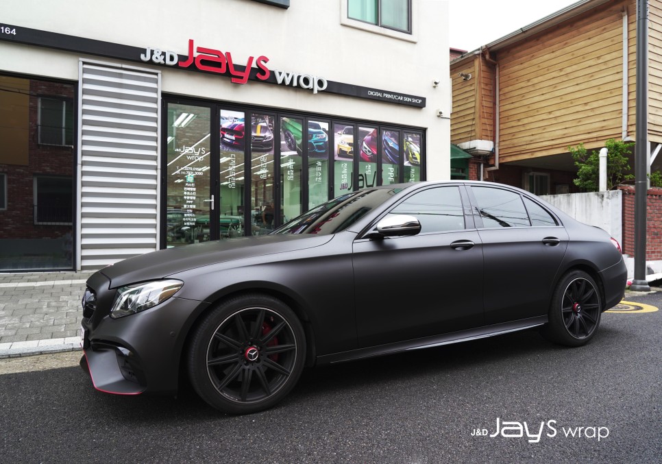 강남랩핑[제이스랩]:: 벤츠 E63 AMG 무광 다크그레이 전체랩핑/ LB필름 / 강남, 서초, 선릉