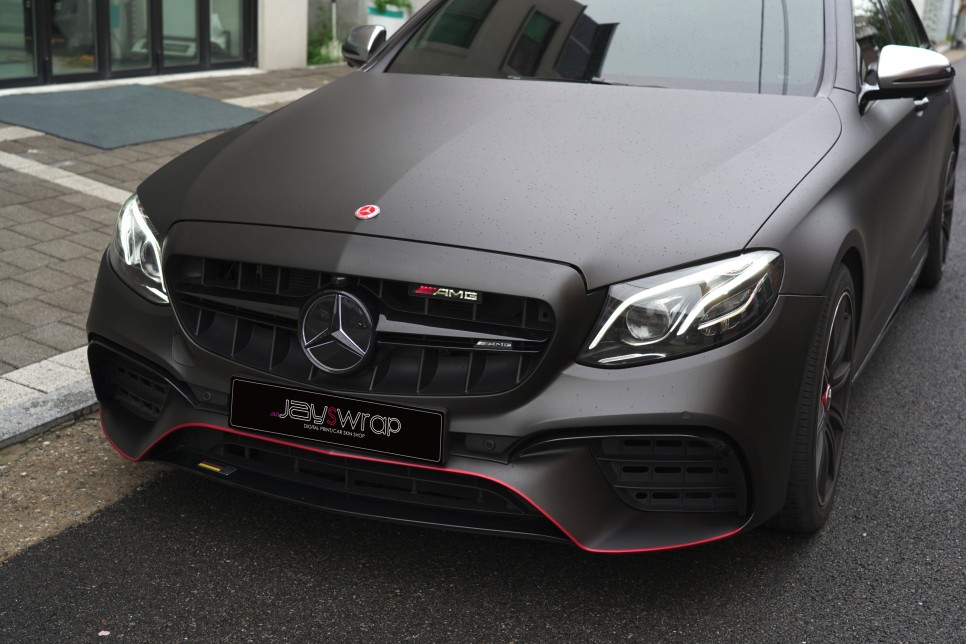강남랩핑[제이스랩]:: 벤츠 E63 AMG 무광 다크그레이 전체랩핑/ LB필름 / 강남, 서초, 선릉