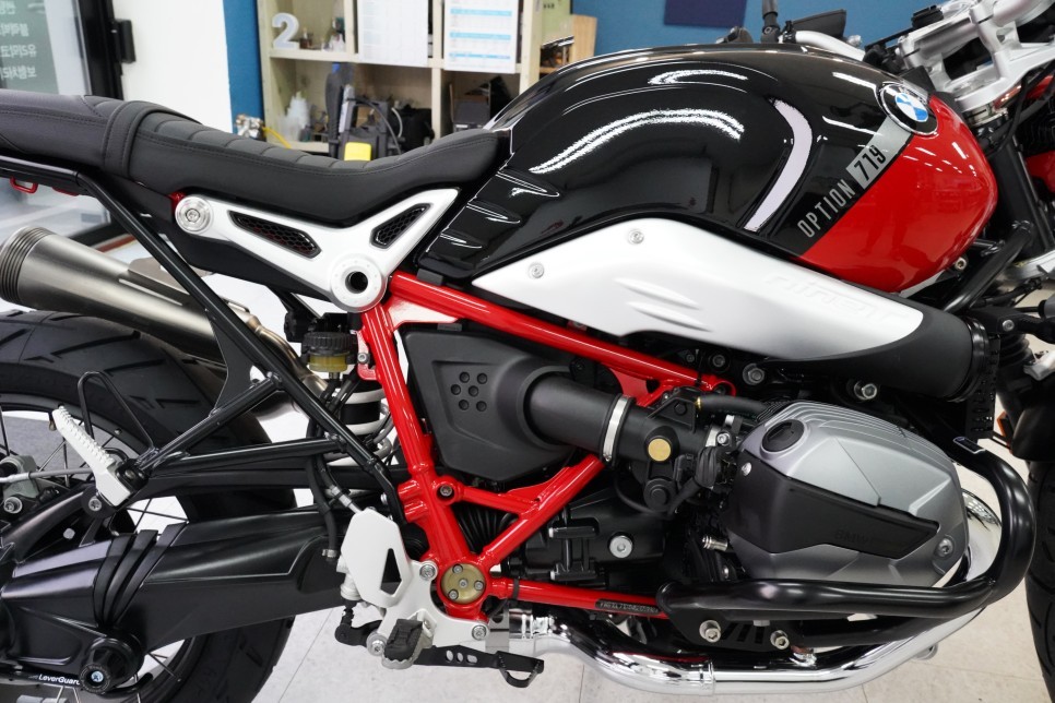 강남랩핑[제이스랩] ::BMW RnineT 알나인티 바이크랩핑 드레스업 / 강남, 서초, 선릉