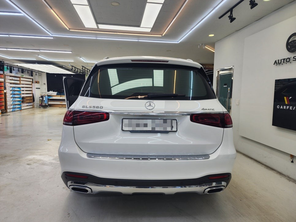 벤츠 GLS580 마이바흐 전동사이드스텝 - 전북 군산 익산 김제 정읍 전주오토샤인에서