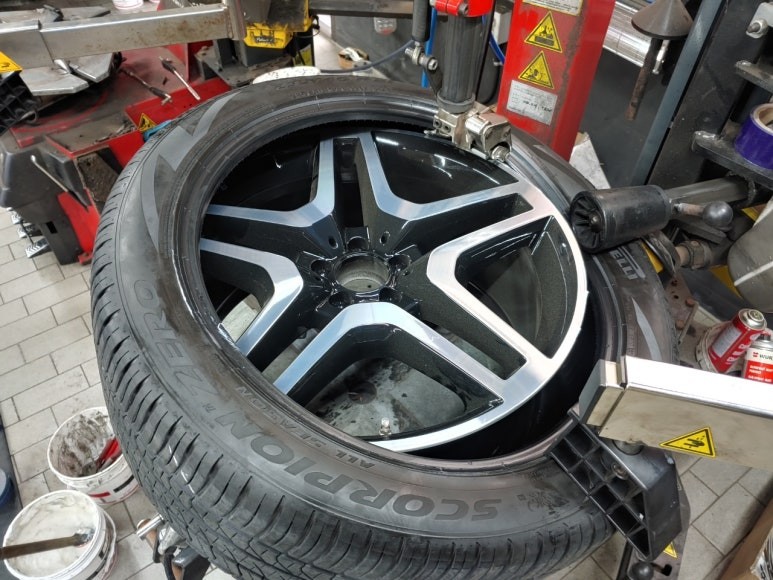 대전 다이아컷팅휠수리 벤츠GLS 21인치 블랙폴리쉬 / 대전 복용동