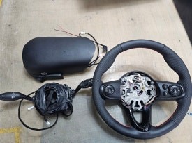 BMW쿠퍼열선핸들 시공하러 멀리가지마세요 광주매직카에서 해결해드리겠습니다 / 광주 동구 산수동