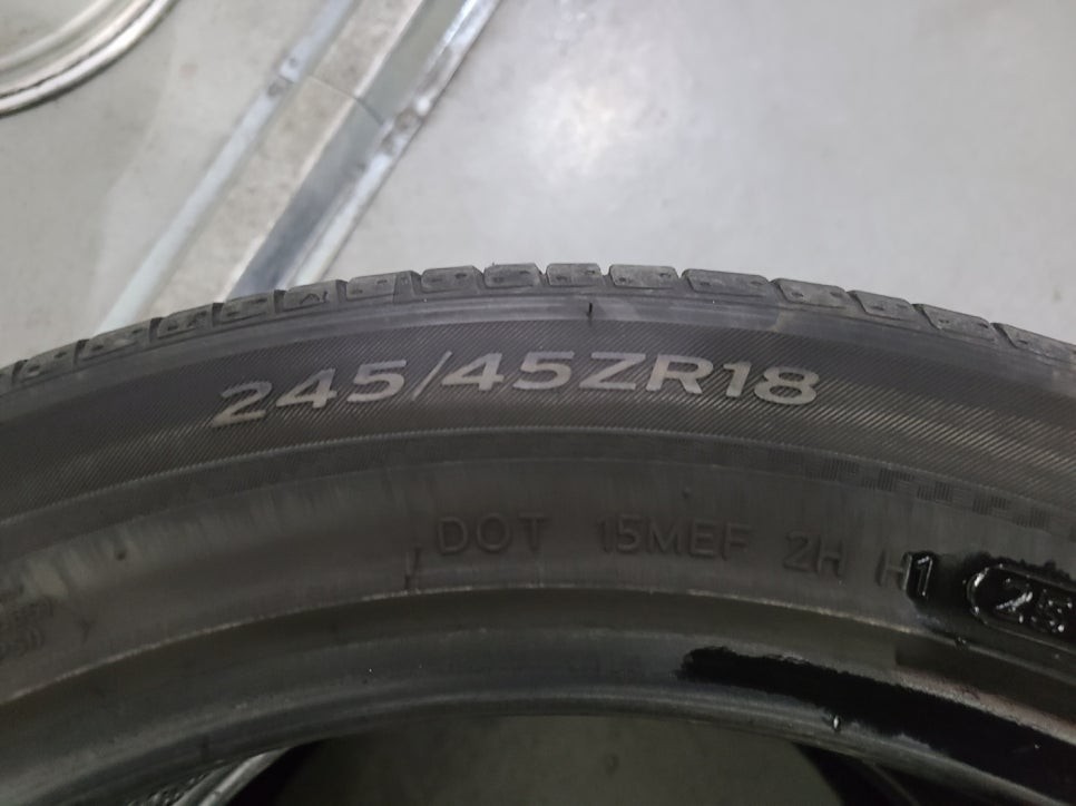 대전 휠로세움 벤츠 W221 S600 떡판 18인치 순정휠 휠복원 (건메탈 다이아컷팅)