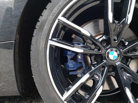 대전 BMW 4시리즈 19인치 기스로 인한 복원 및 유광블랙 투톤 다이아컷팅 휠도색