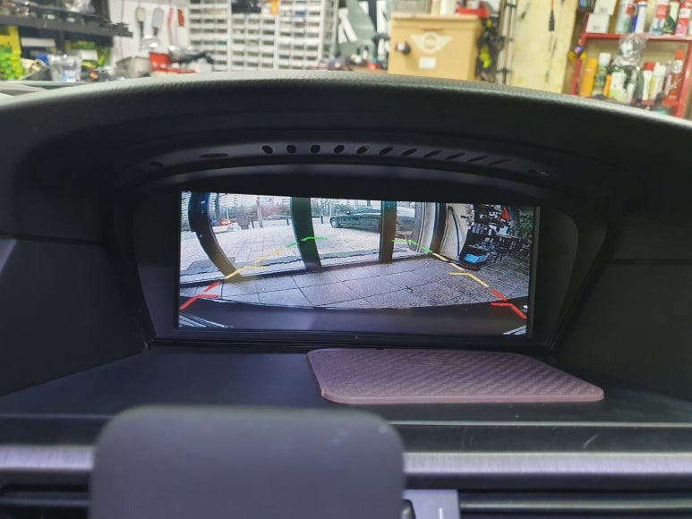 BMW M5 사망한 후방카메라를 모두 교체하여 살려드렸습니다.~~^^ / 서울 도봉구
