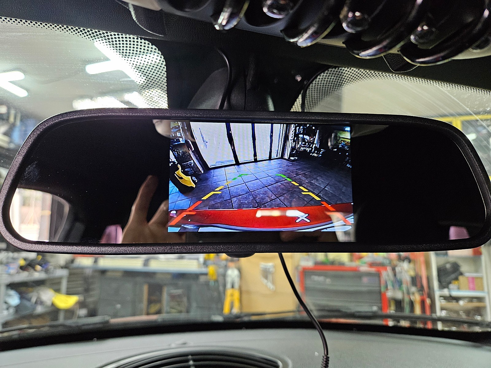 BMW 미니쿠퍼 R58 쿠페 룸미러 후방카메라 장착으로 편리하게 후진하실수 있습니다.~~~^^ / 서울 도봉구