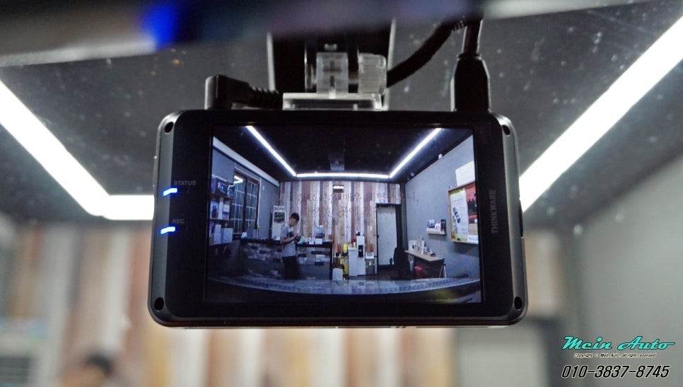 현대자동차 싼타페 DM에 풀 HD 블랙박스 아이나비 QXD1500 장착 창원 블랙박스 장착 전문 마인 아우토 / 경남 창원