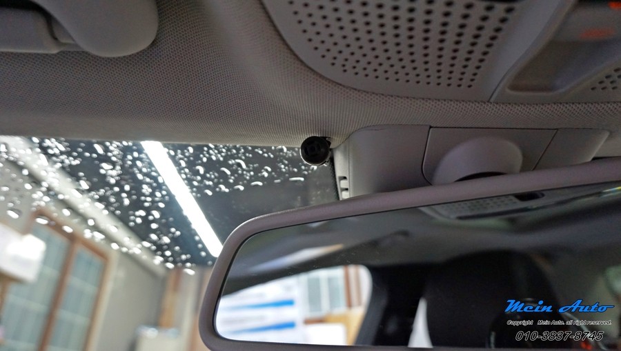 벤츠 C클래스(W205) C220d 12.3인치 와이드 모니터 교체와 안드로이드 셋탑 M2C 카블릿 장착 / 경남 창원