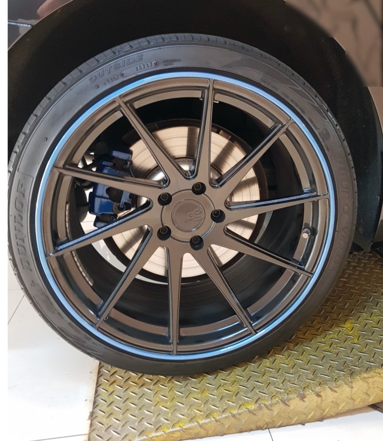 BMW GT 휠프로텍터 휠보레 20인치 블루컬러장착~휠스크래치/휠튜닝/휠가드/휠보호/휠기스방지/휠복원/휠도색대체~강남/송파/강동/하남 휠보레전문장착점/용품/자동차튜닝샵~케렌시아카! / 서울 송파
