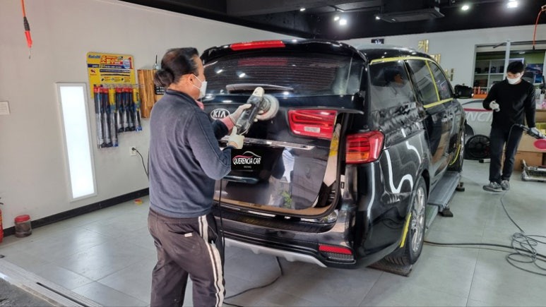 【케렌시아카 자동차튜닝샵】더뉴 카니발 광택복원/유막제거작업/외형복원/순정옵션/강남/송파/문정/위례/감일/하남/강동~ / 서울 송파