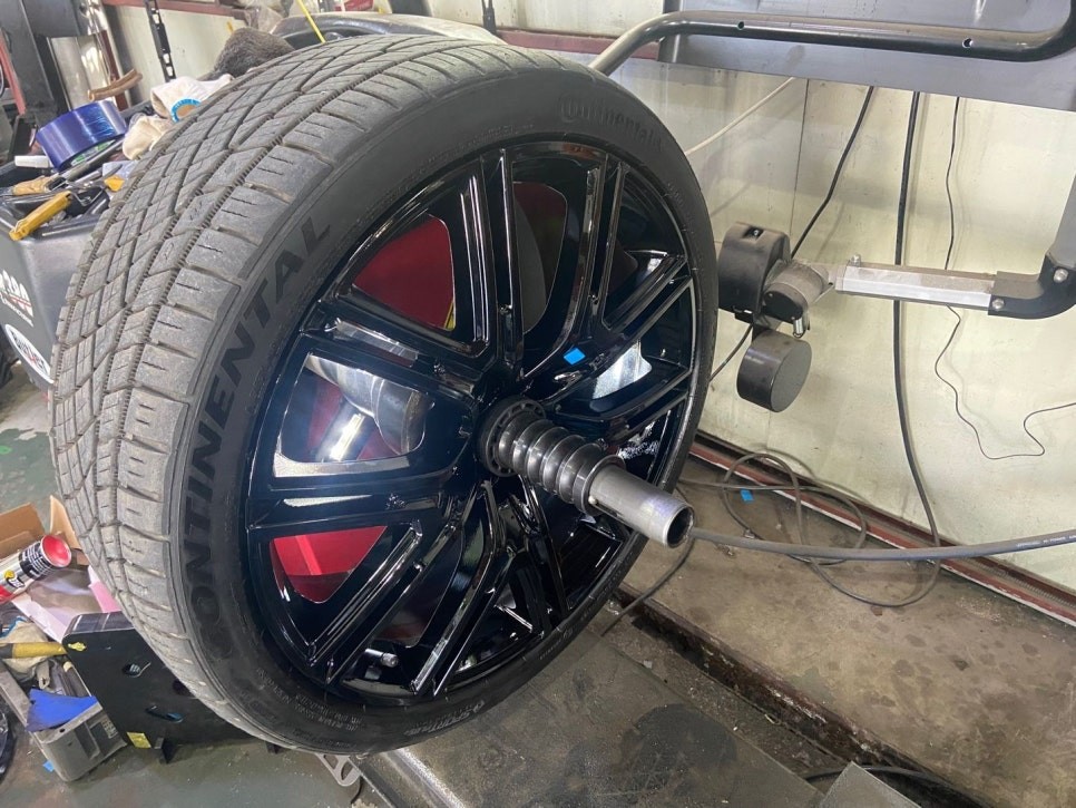 볼보 폴스타 휠도색 휠수리 휠복원 / 원주시 흥업면