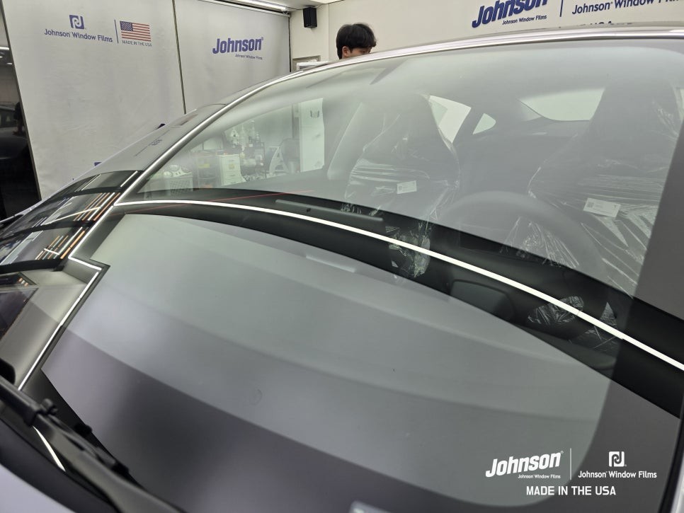 테슬라 모델3 하이랜드 퍼포먼스 퀵실버는 존슨썬팅이 최적화?! / 영등포구 당산동